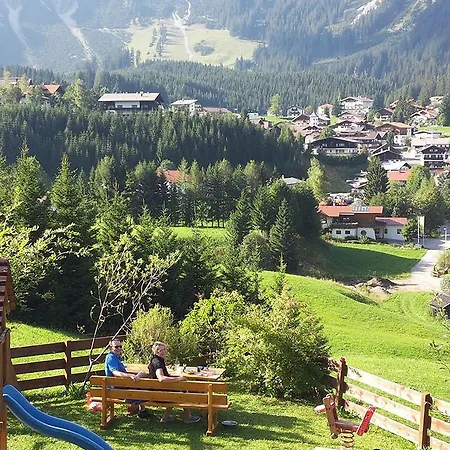 Aparthotel Haeus'l Am Ruan Berwang