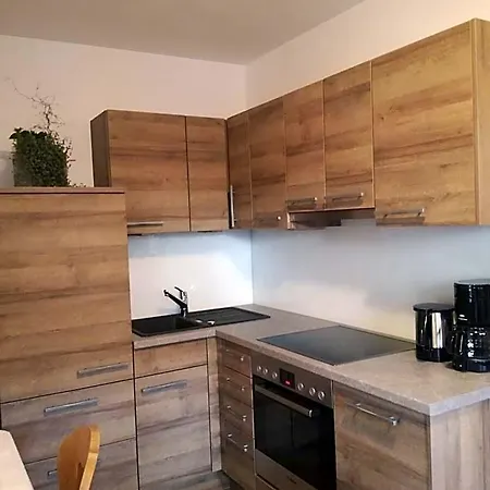 Aparthotel Haeus'l Am Ruan 3*