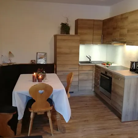 Haus'l Am Ruan 4*